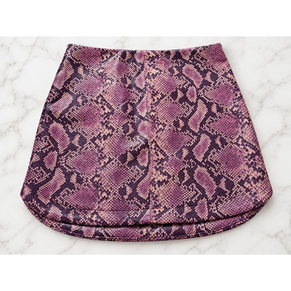 Blush Boutique Snake Print Skirt Women's Small S Purple Plum Stretch Mini